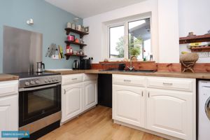 Kitchen/Diner- click for photo gallery